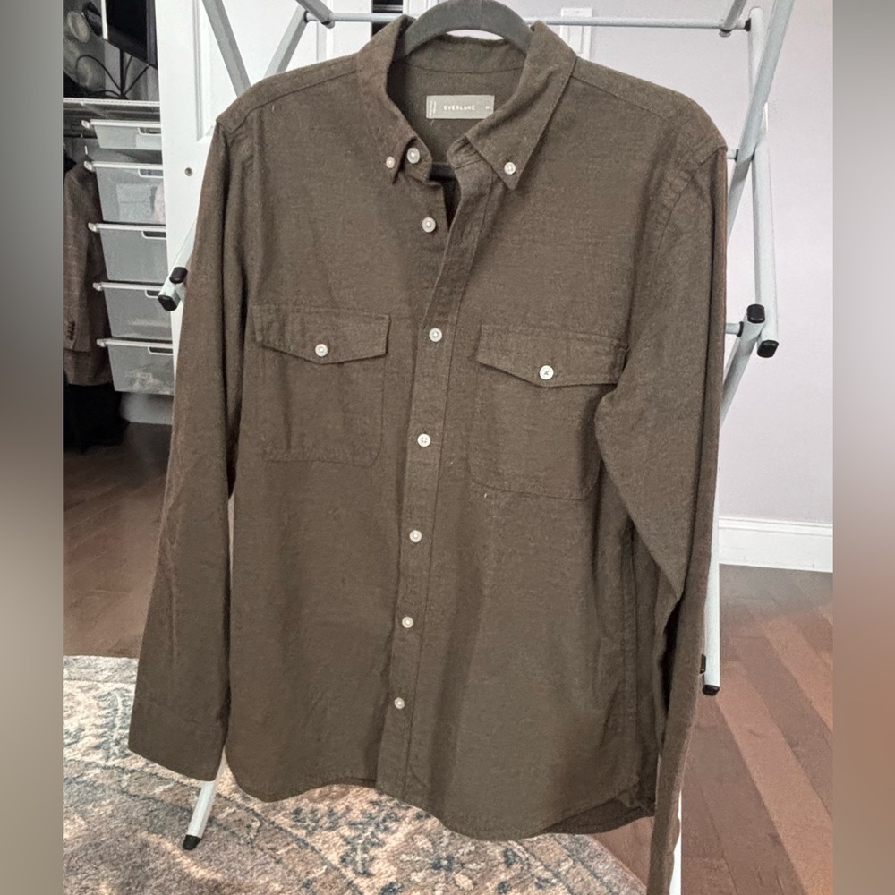 Everlane Olive Casual Button-Down Shirt